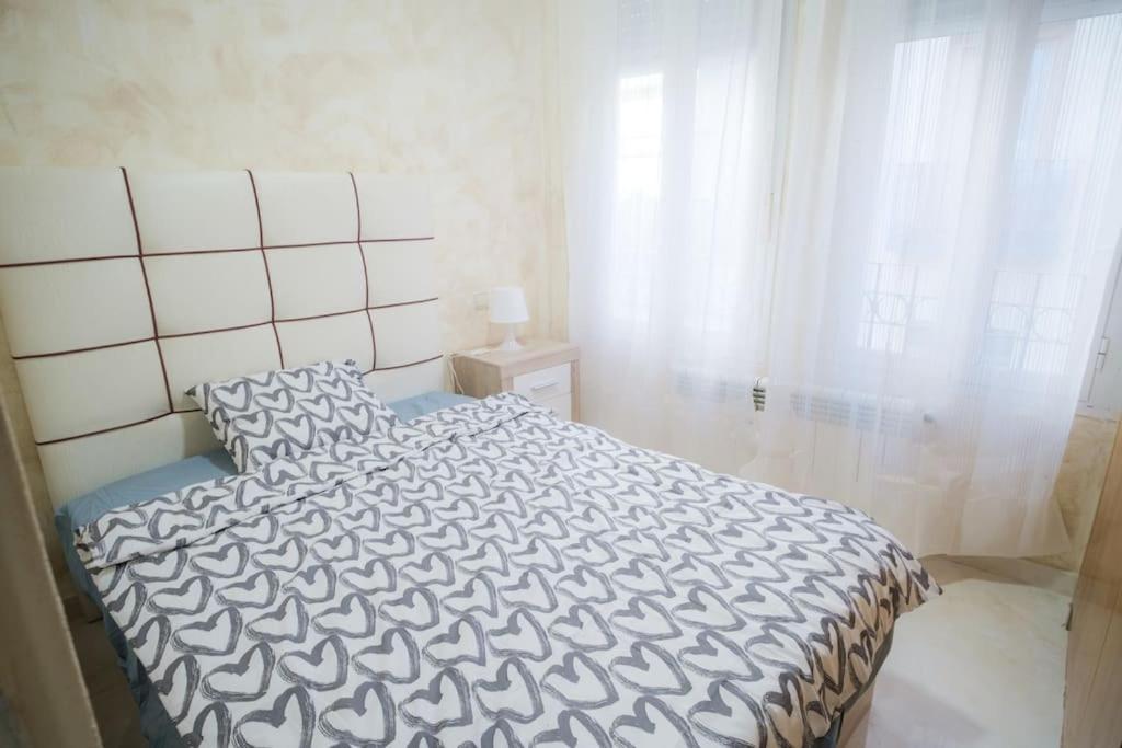 Piso Acogedor En Madrid Centro公寓 外观 照片