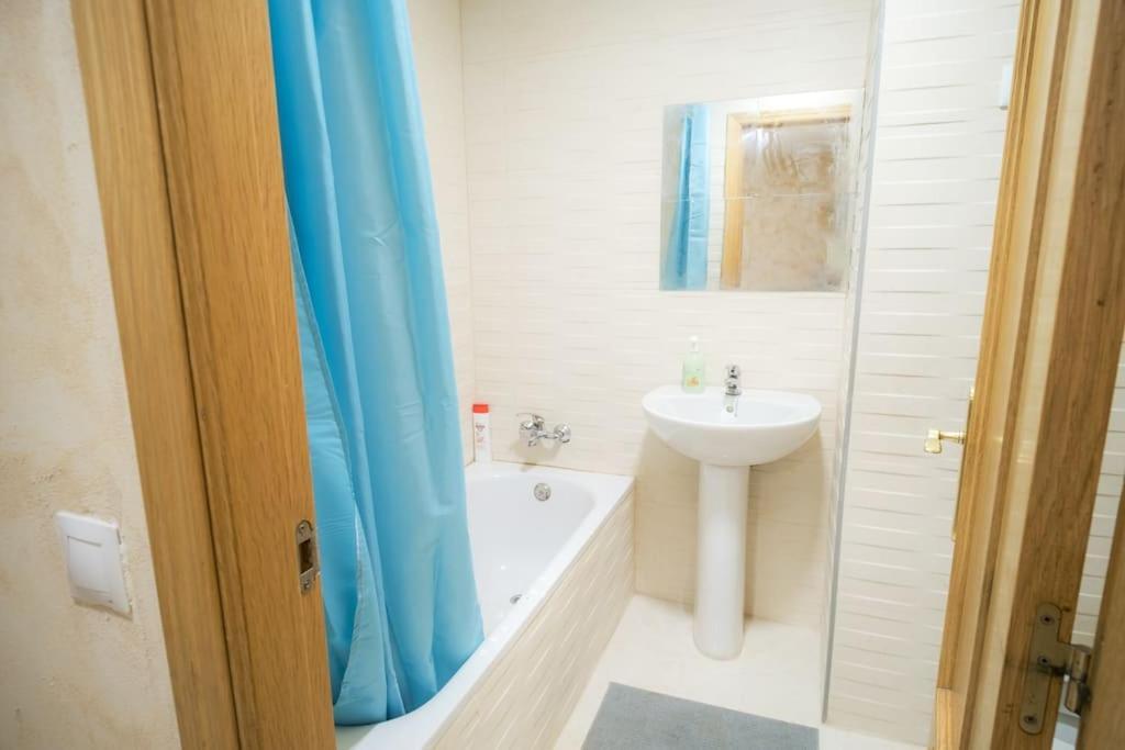 Piso Acogedor En Madrid Centro公寓 外观 照片